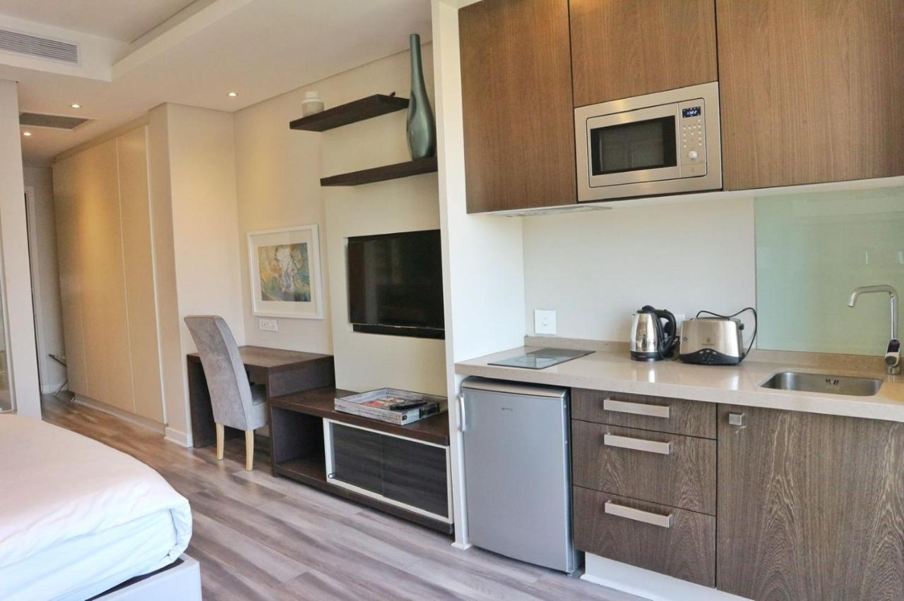 Sandton Skye Apartments Johannesburg Exterior photo