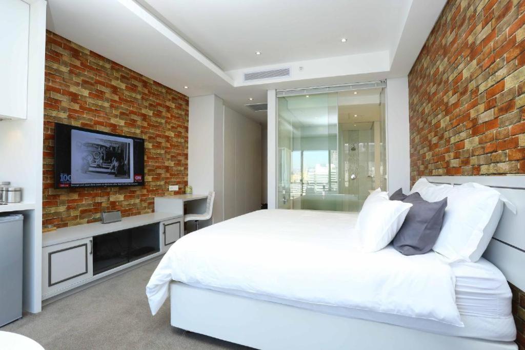 Sandton Skye Apartments Johannesburg Exterior photo