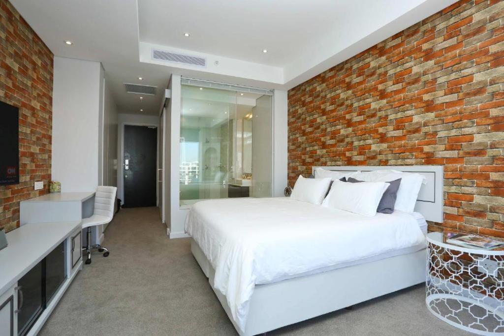 Sandton Skye Apartments Johannesburg Exterior photo