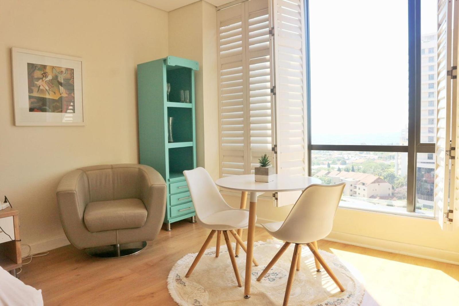 Sandton Skye Apartments Johannesburg Exterior photo