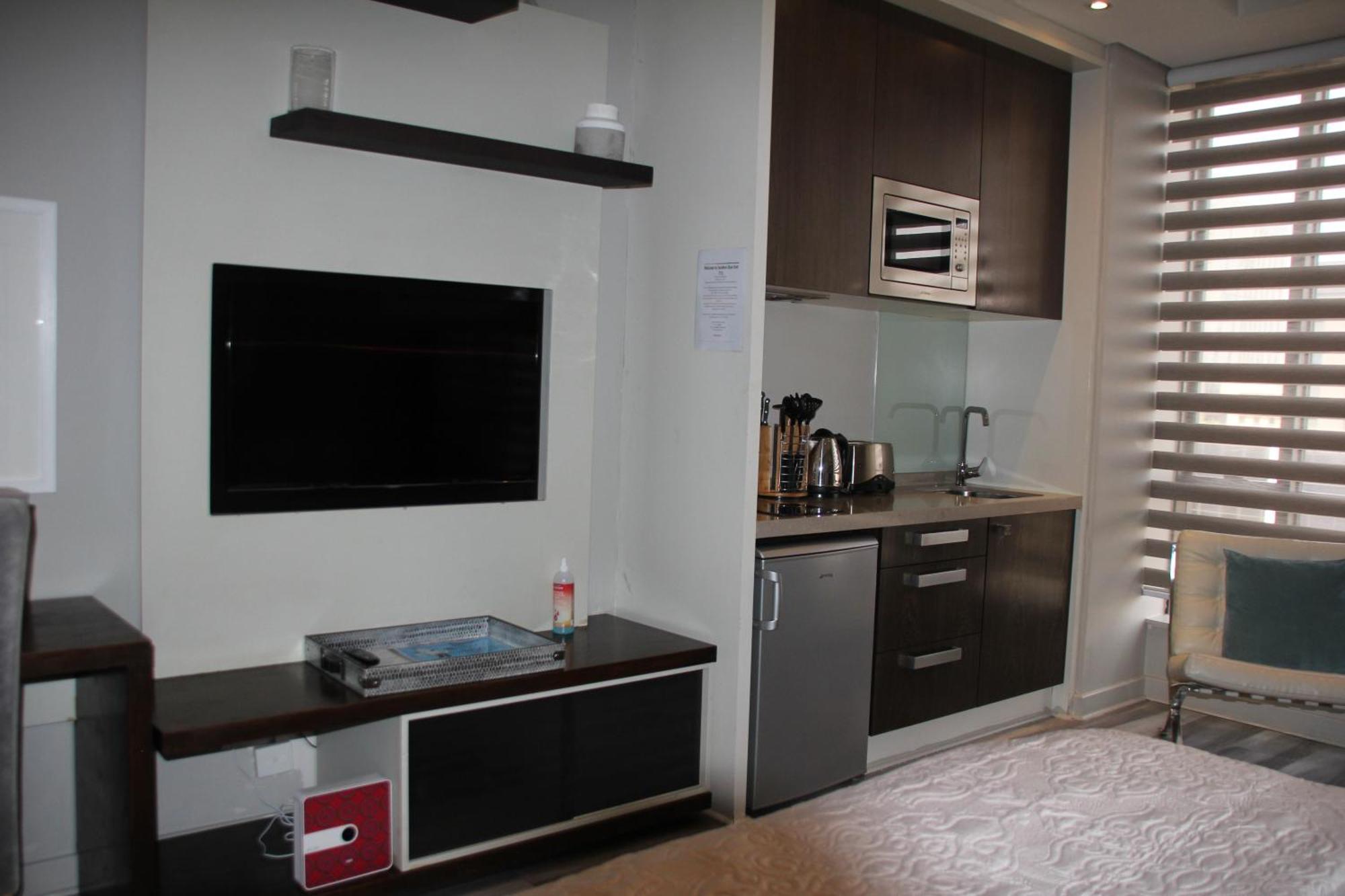 Sandton Skye Apartments Johannesburg Exterior photo
